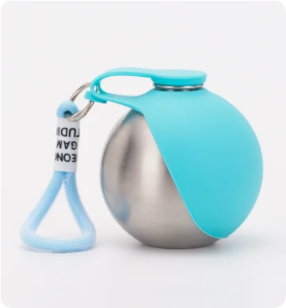 Leashly 2-in-1 Dog Water Bottle 🐶💧